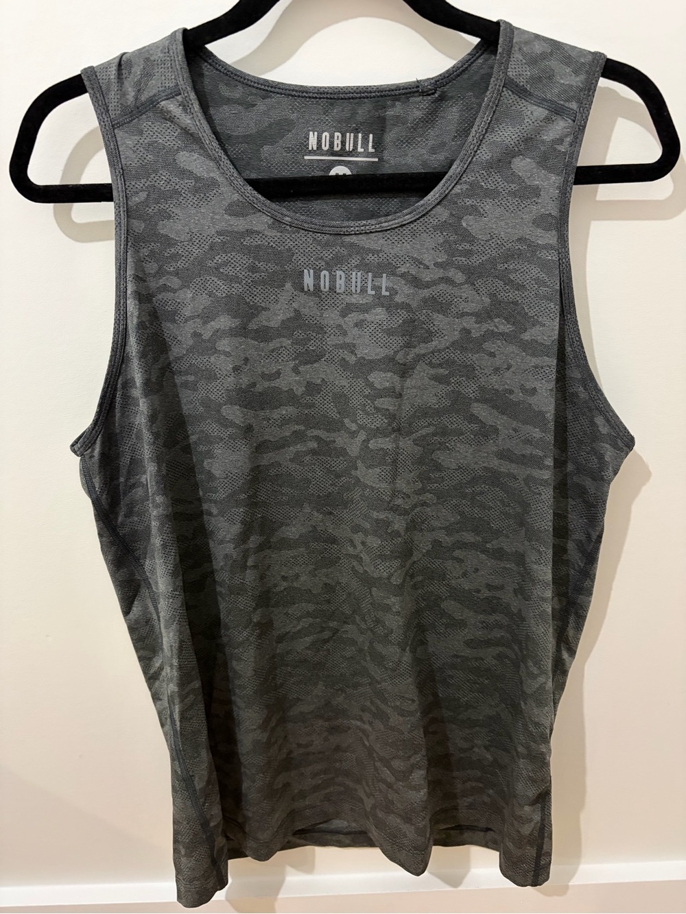NOBULL Men’s Gray Camo Tank Top